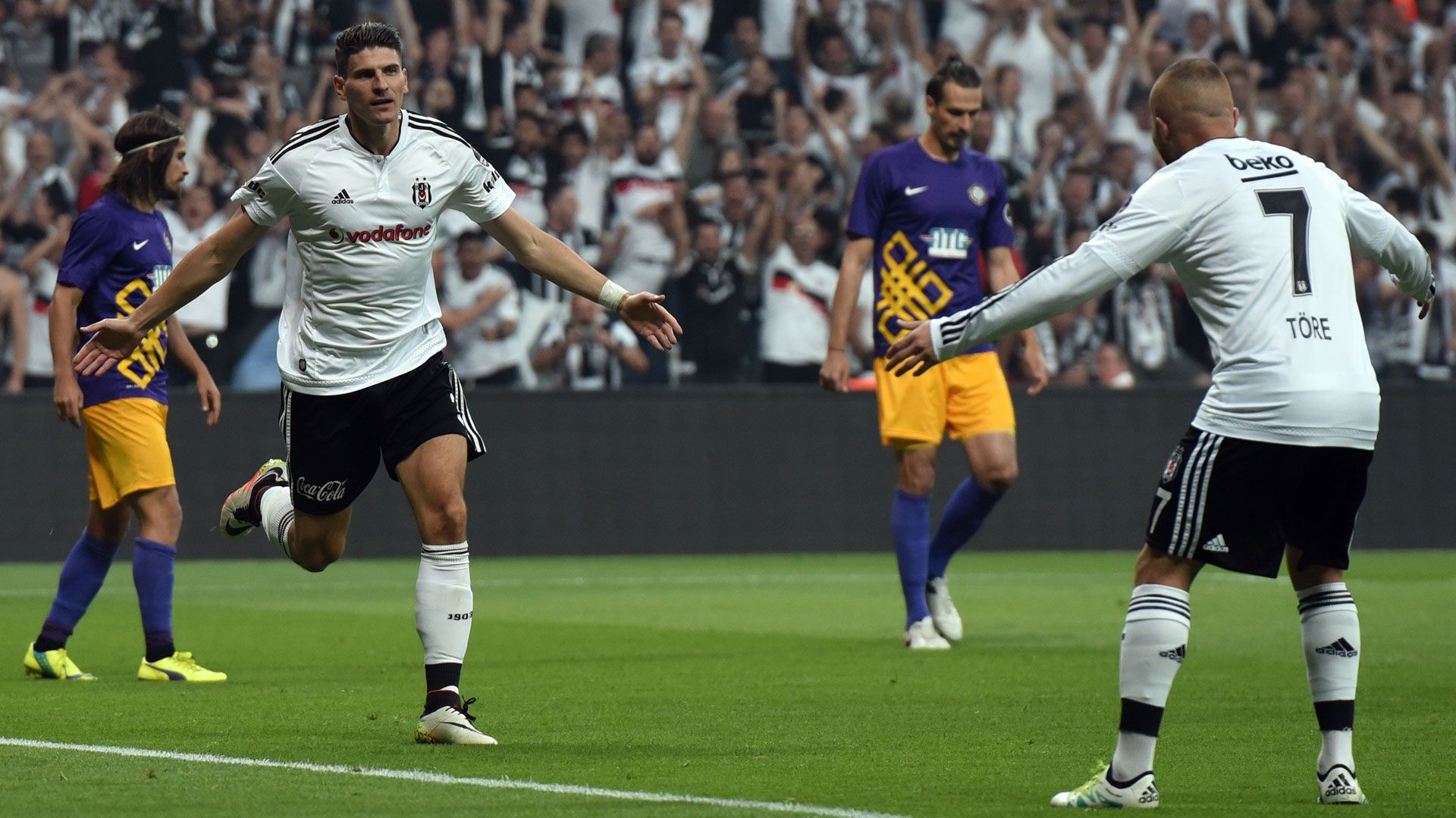 Mario Gomez Besiktas 15052016