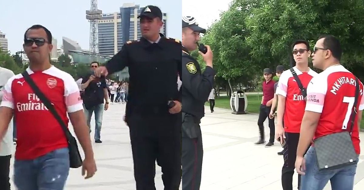 แฟนบอลใส่เสื้อมคิตาร์ยาน