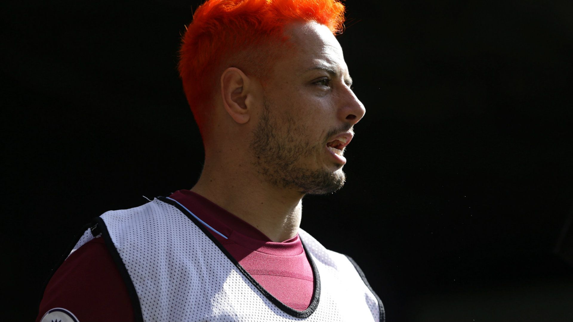 Chicharito Hernández West Ham 240619