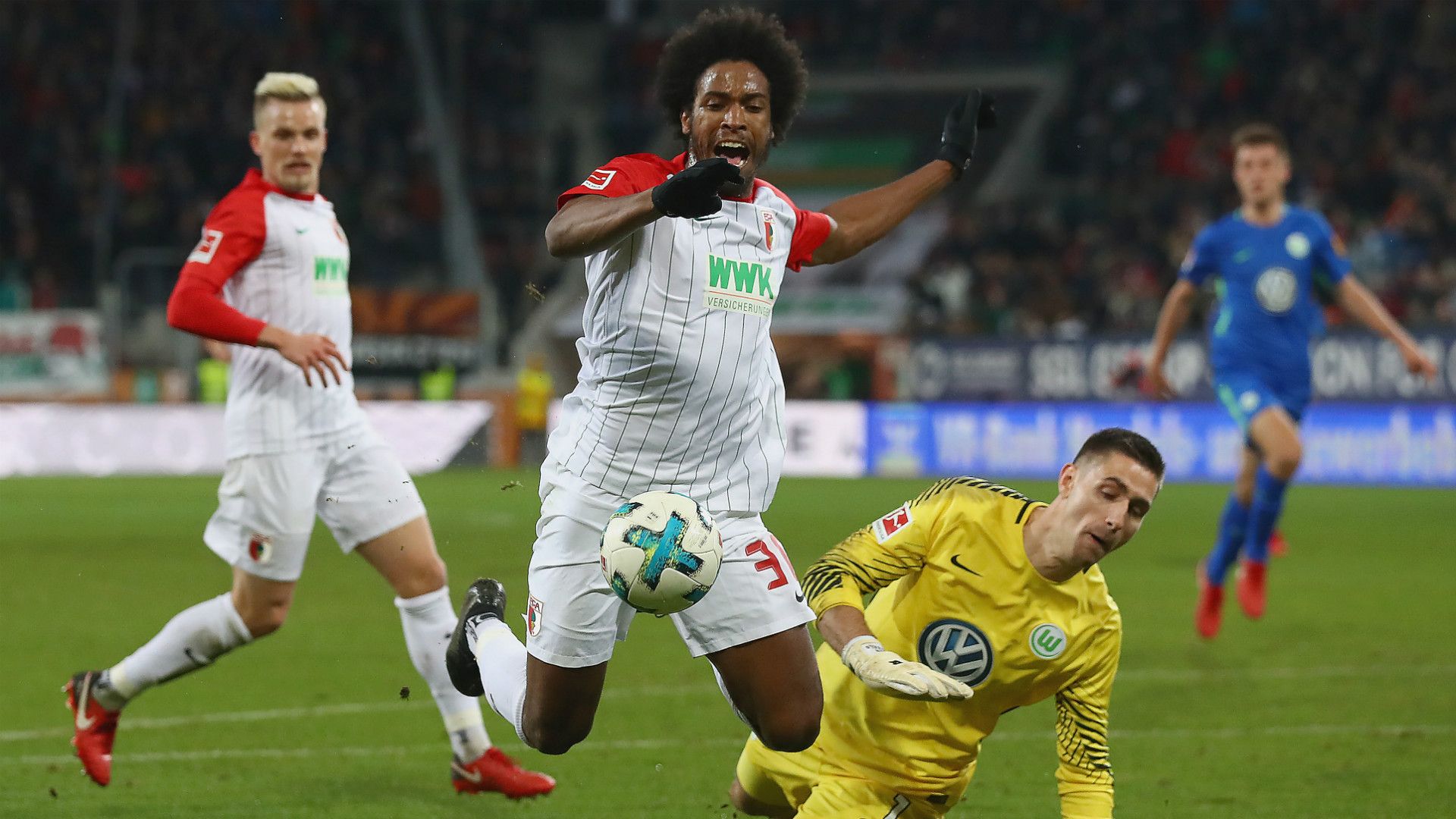 Caiuby Augsburg Wolfsburg Bundesliga 25112017
