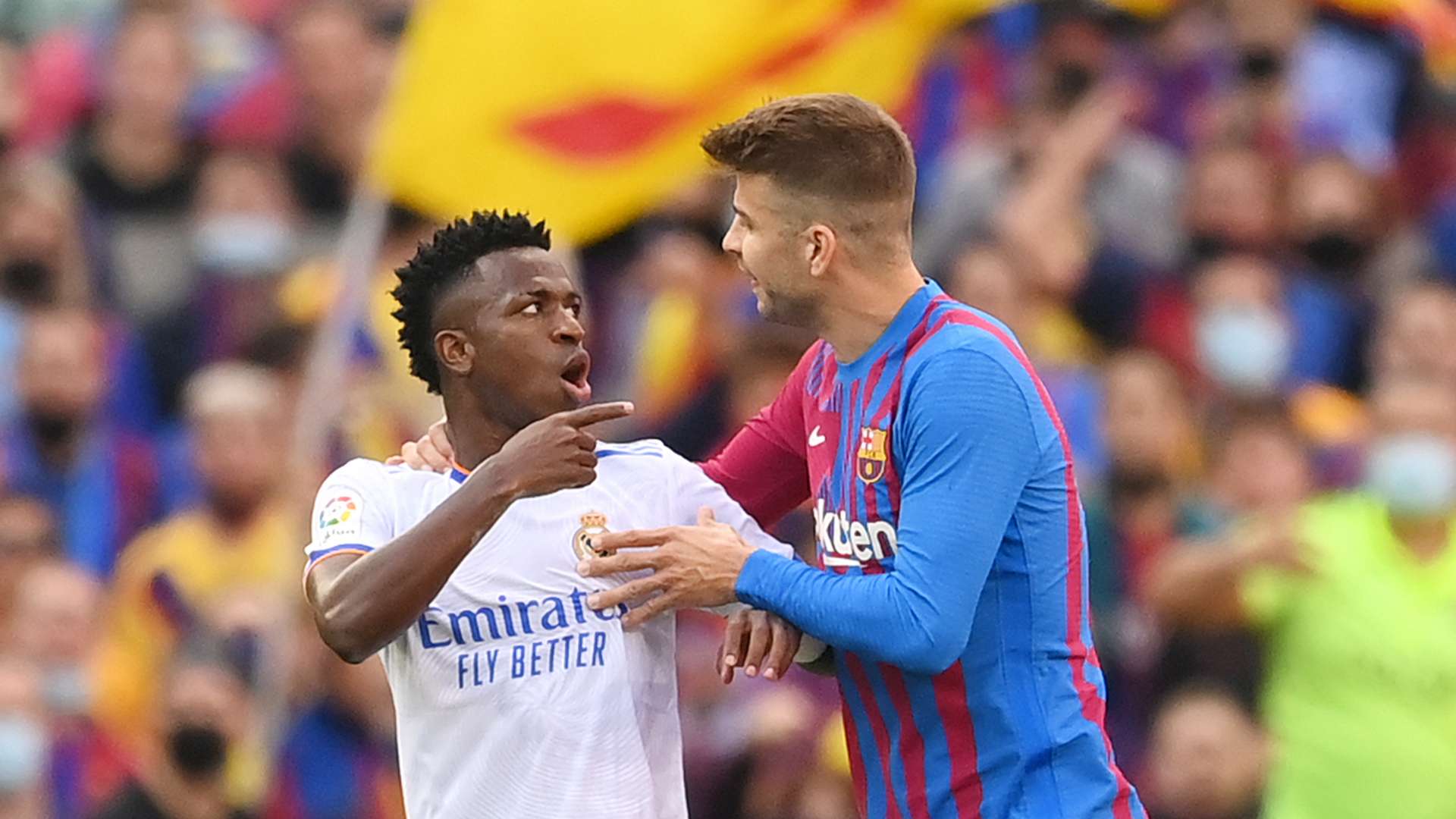 Gerard Pique Vinicius Jr Barcelona vs Real Madrid