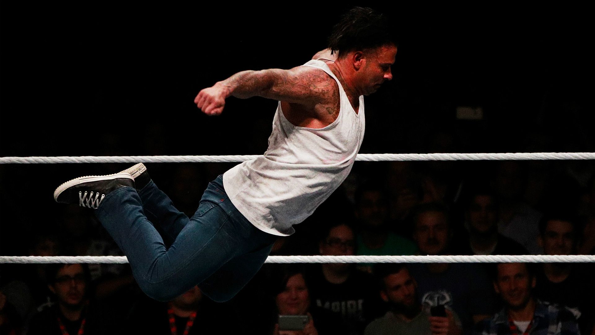 Tim Wiese Wrestling Fight