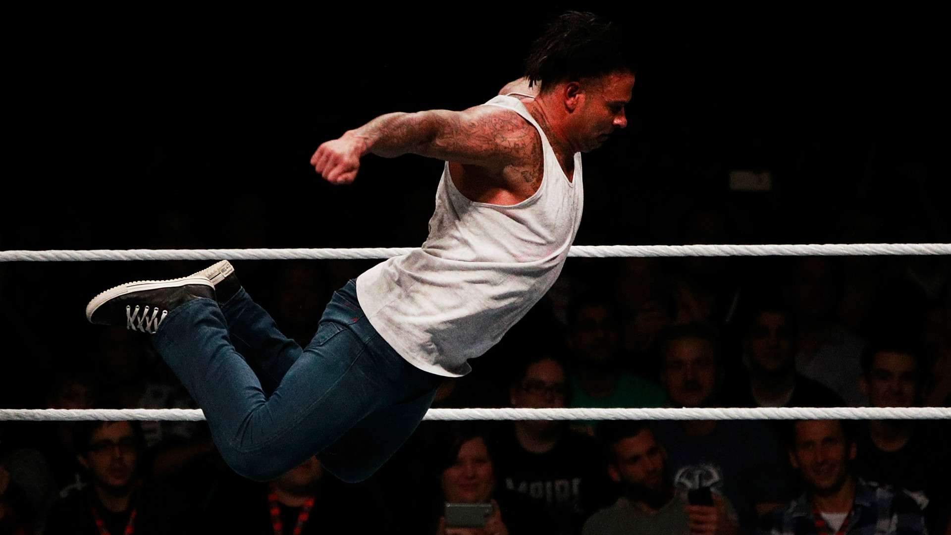 Tim Wiese Wrestling Fight