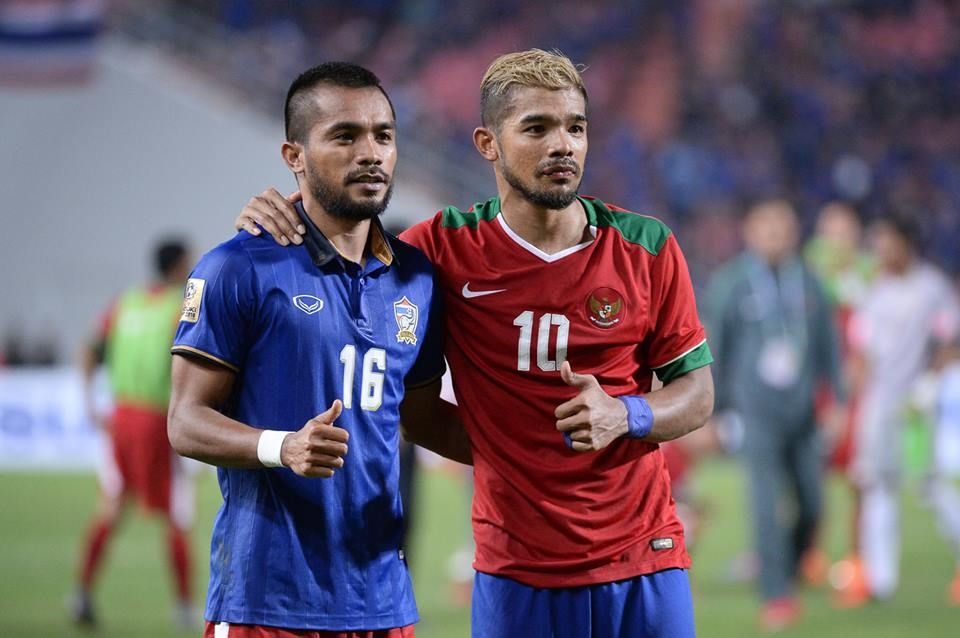 ประทุม ชูทอง - ซุมฮาม ซัมรูน