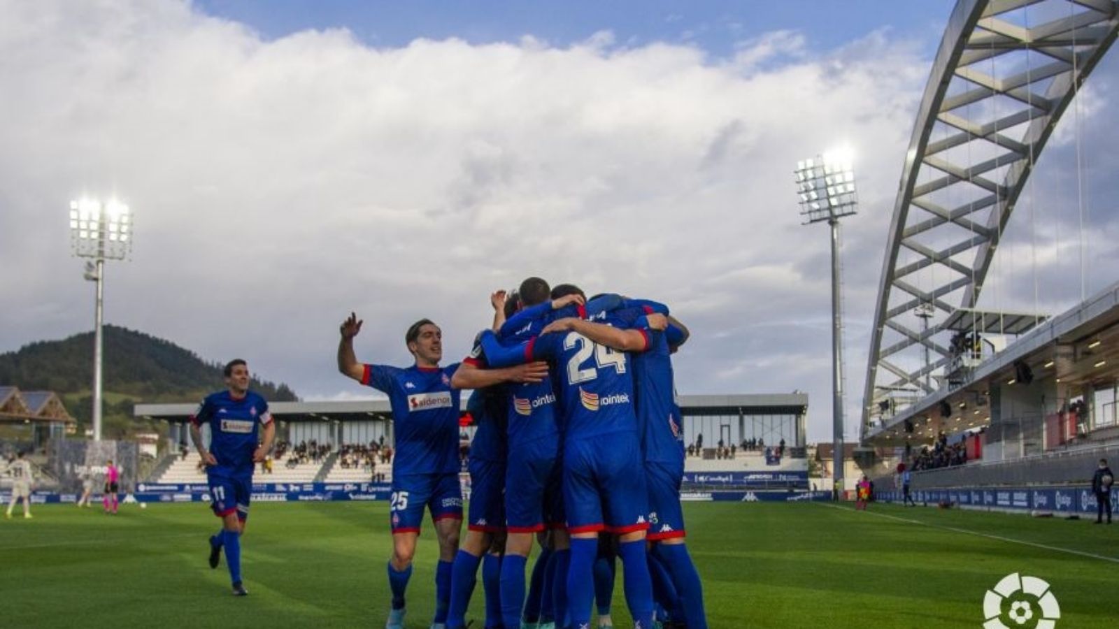 Amorebieta vs. Ibiza