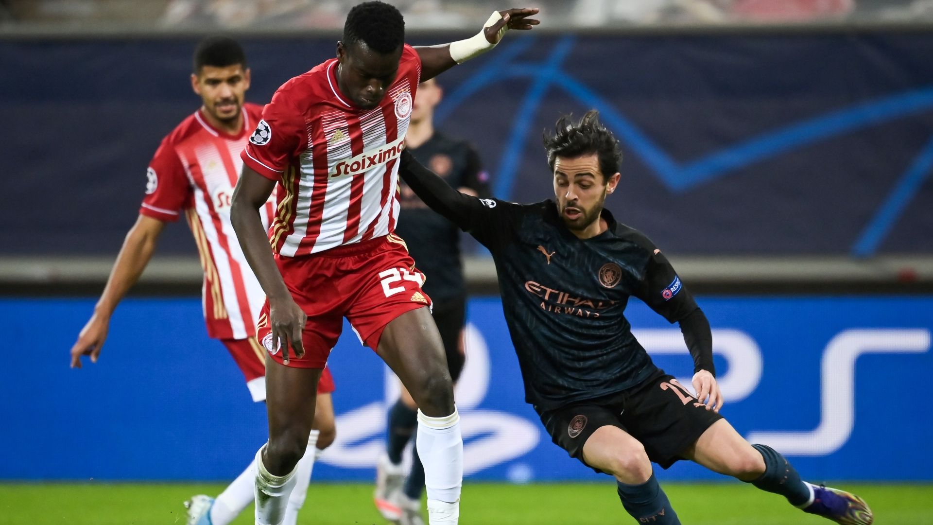 Ousseynou Ba Olympiacos Bernardo Silva Manchester City 2020-21