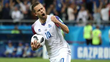 Gylfi Sigurdsson Iceland vs Croatia World Cup