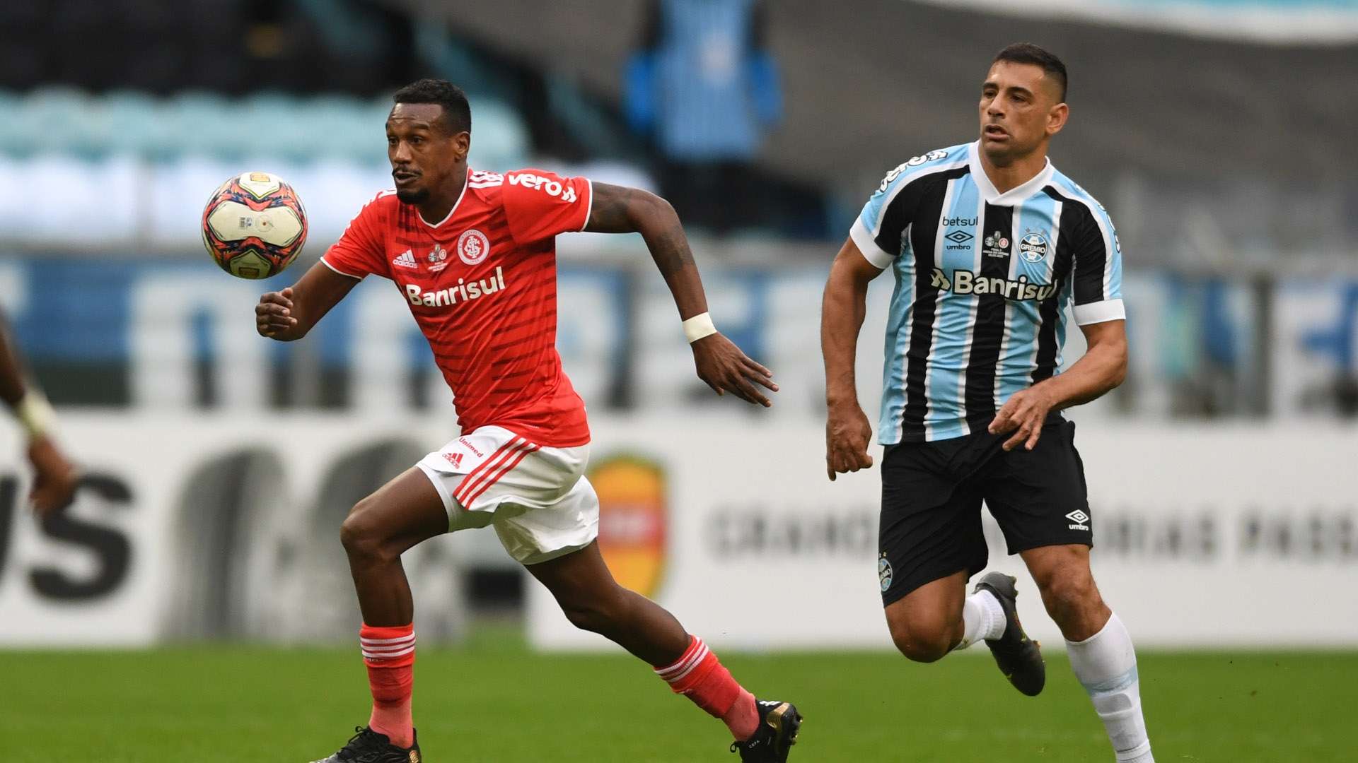 Edenílson e Diego Souza - Grêmio x Inter final Gauchão 2021