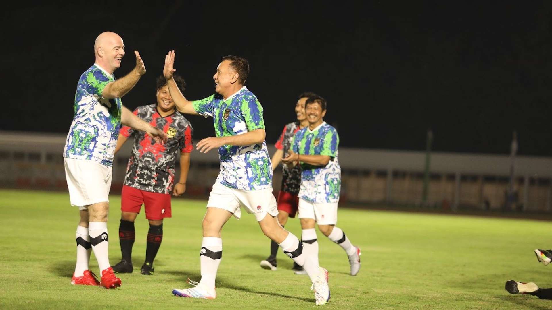 Mochamad Iriawan - Gianni Infantino