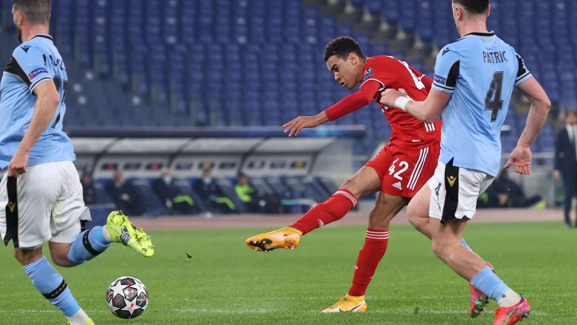 JAMAL MUSIALA BAYERN MÜNCHEN CHAMPIONS LEAGUE 23022021