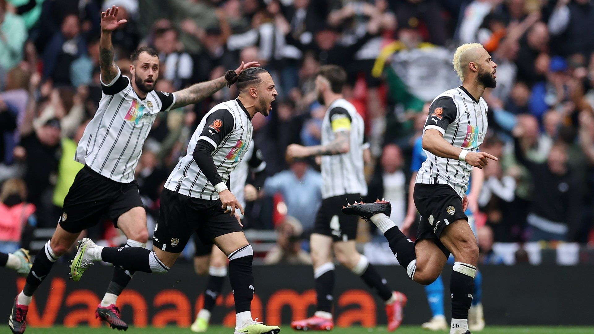Notts County celebrate Chesterfield 2022-23