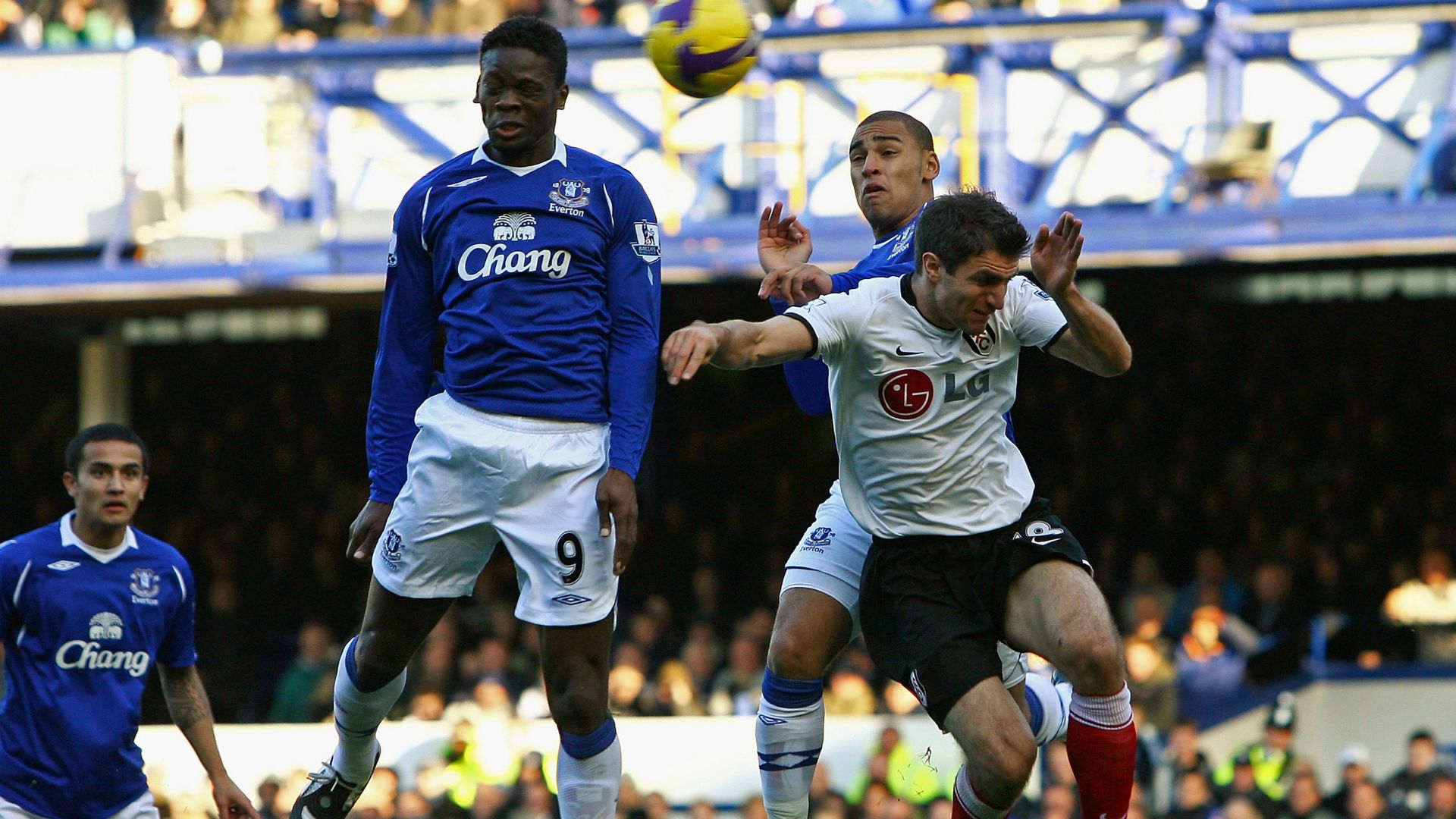 louis saha everton 2008