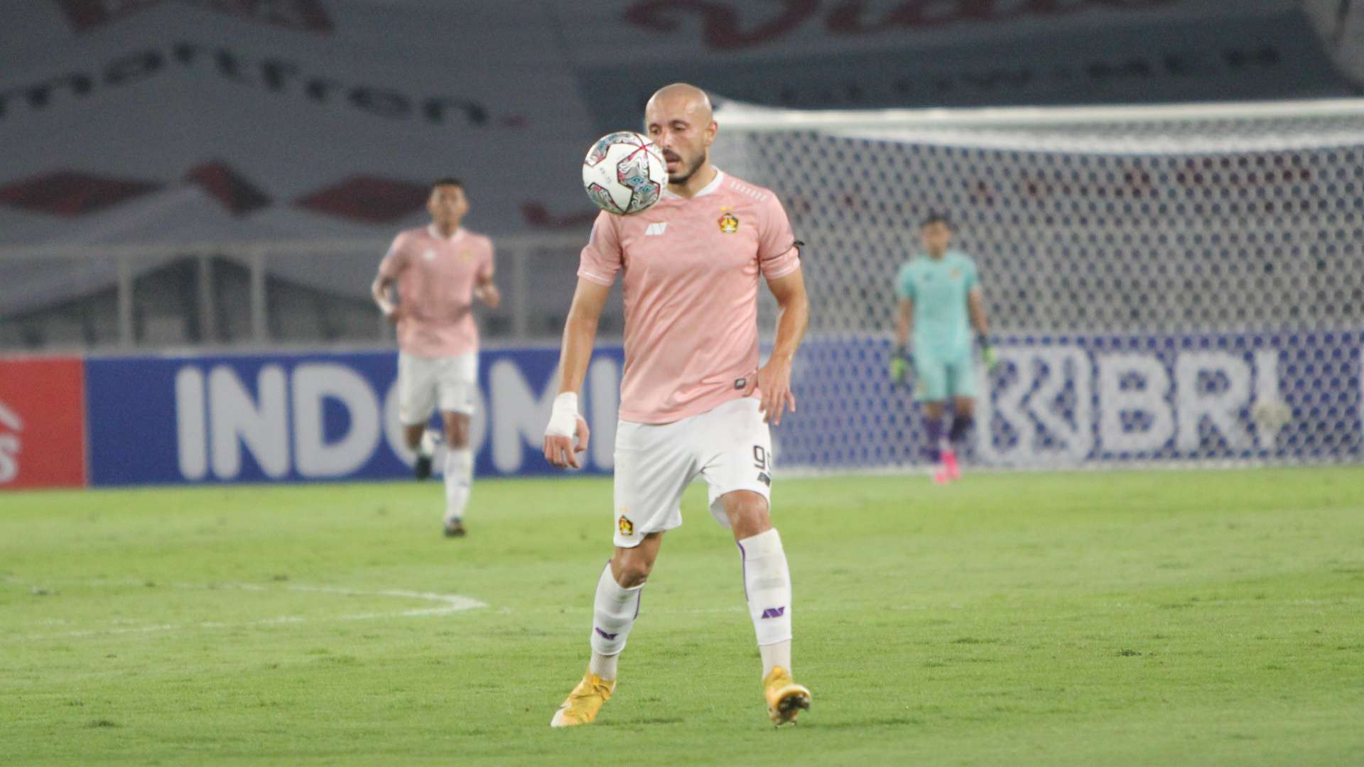 Youssef Ezzejjari Lhasnaoui - Persik Kediri (27082021)