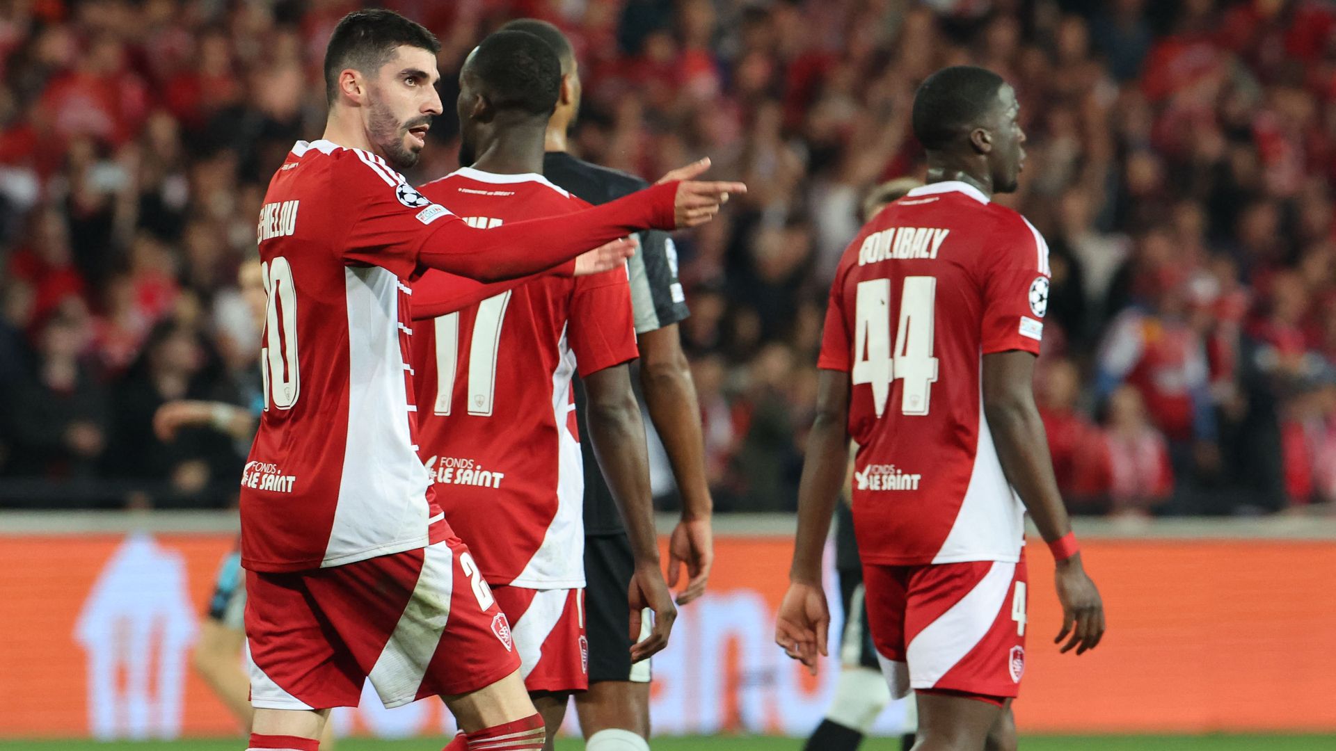 Pierre Lees-Melou Brest Leverkusen Champions League 23102024