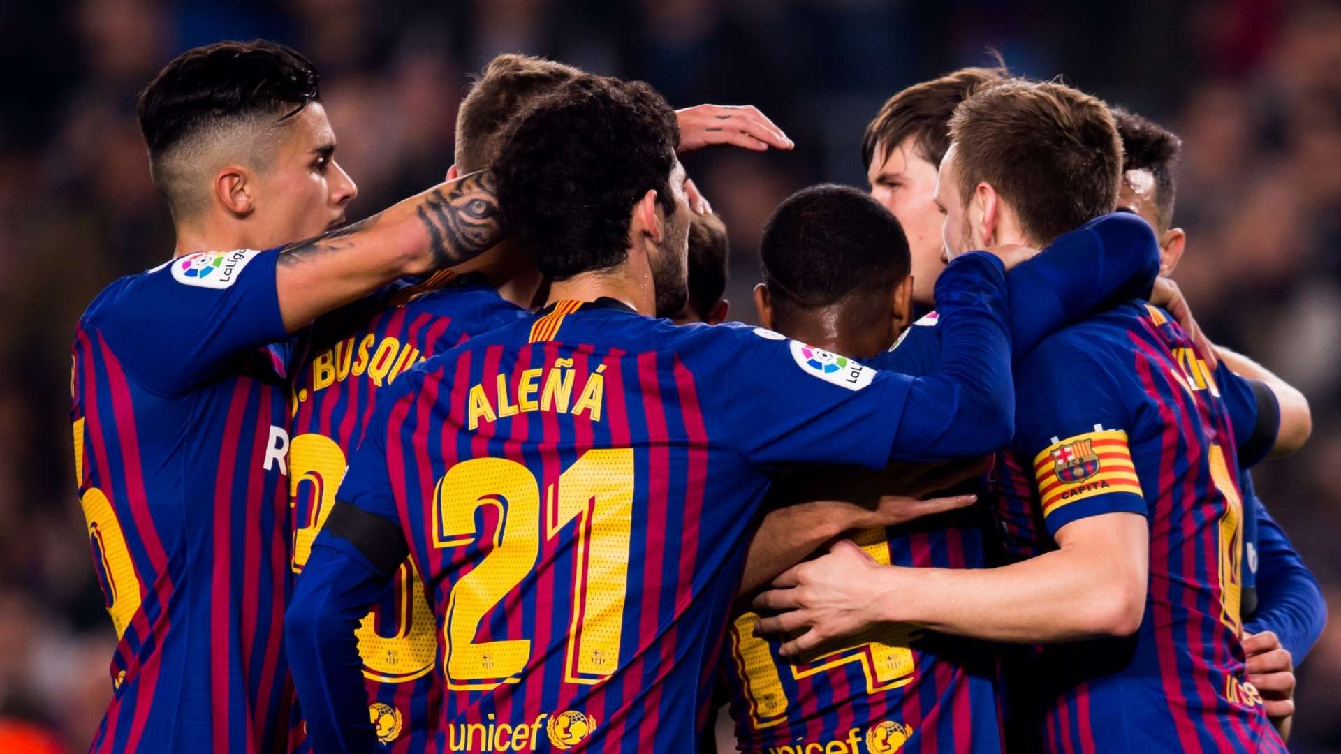 Barcelona celebrate vs Cultural Leonesa