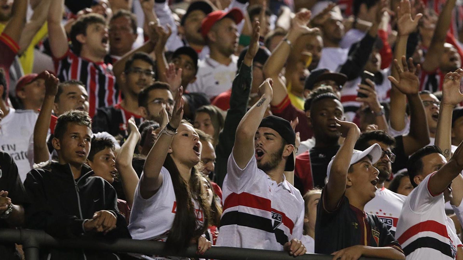Torcida São Paulo Grêmio Brasileirão 17112016