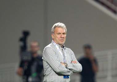 Eric Gerets - Lekhwia vs Guangzhou @ AFC Champions League