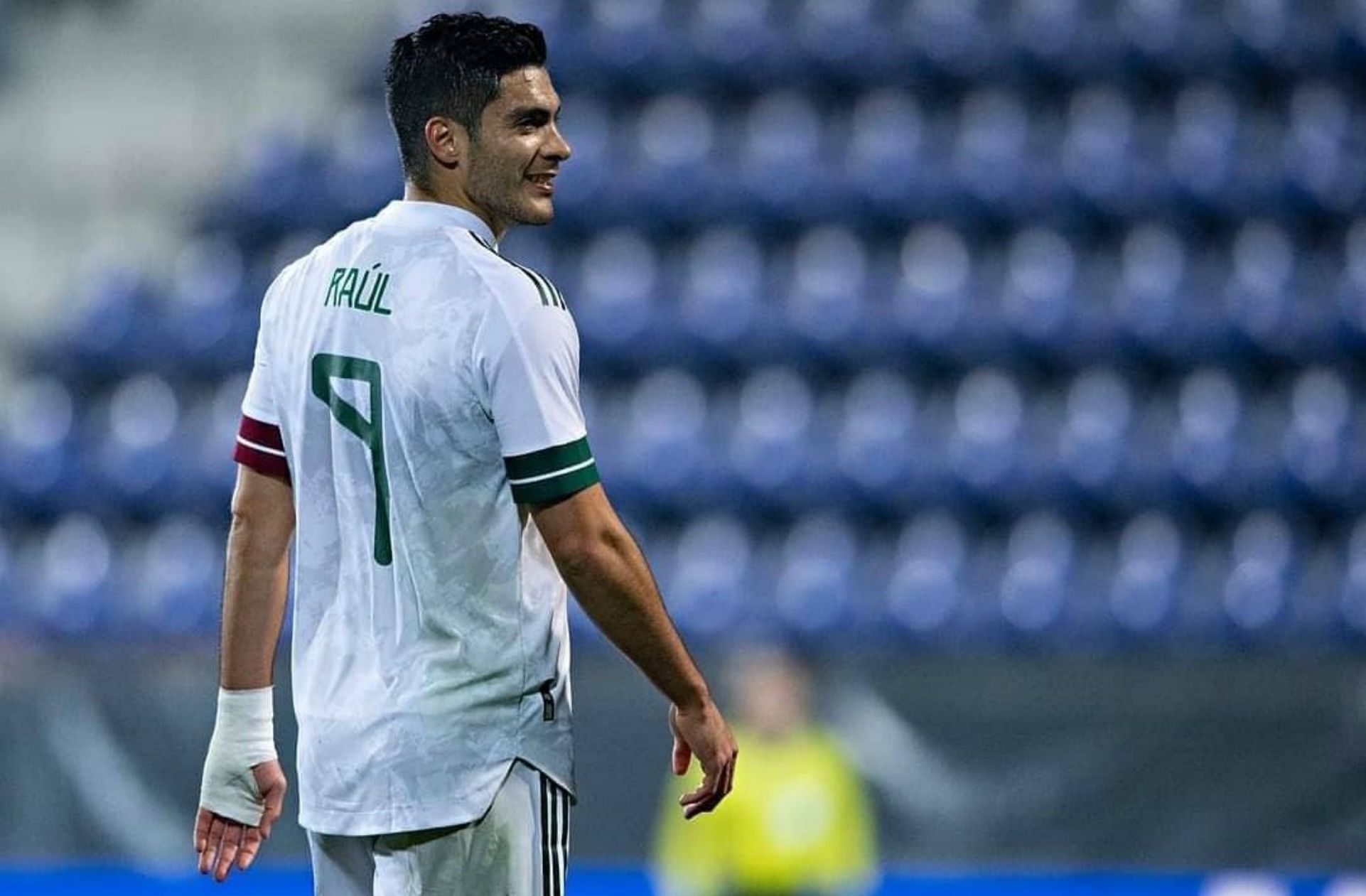 Raúl Jiménez México