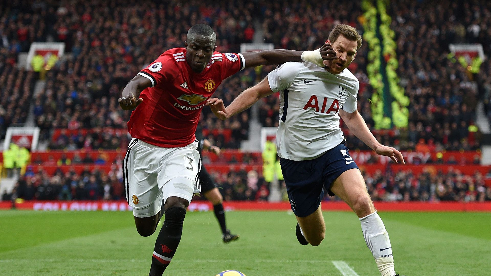 Eric Bailly Jan Vertonghen Manchester United Tottenham Premier League