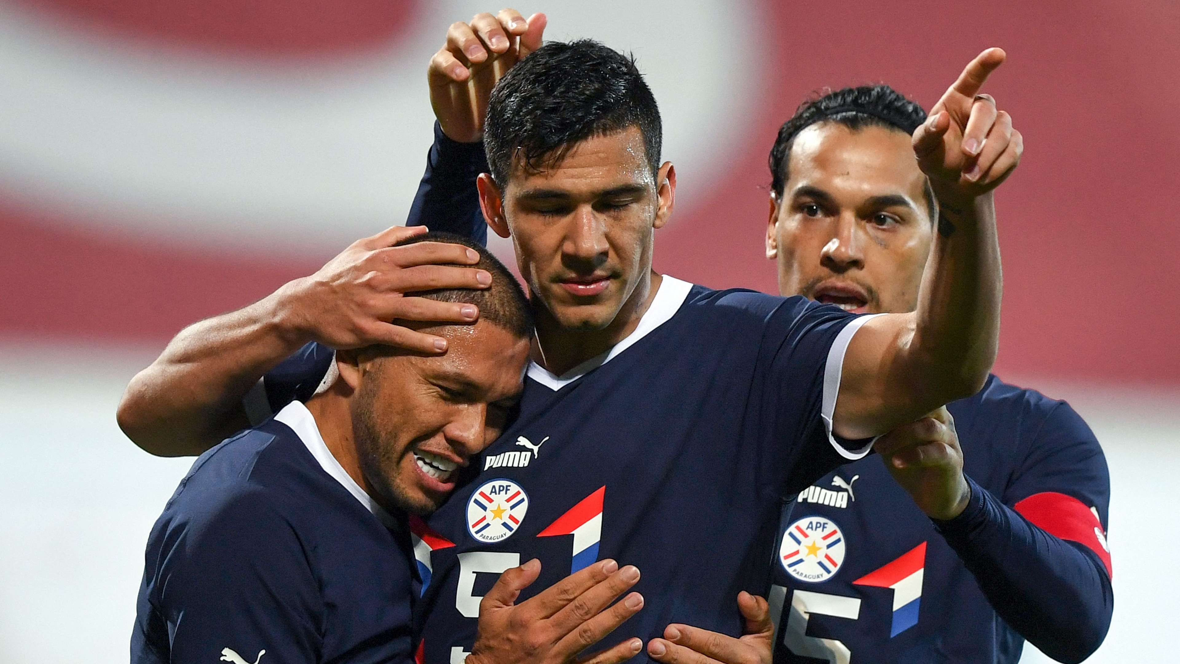 Richard Ortiz, Fabian Balbuena, Gustavo Gomez, Paraguai x Emirados Árabes Unidos 23 09 2022