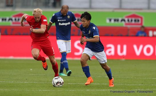 Lee Seung-woo / Hellas Verona