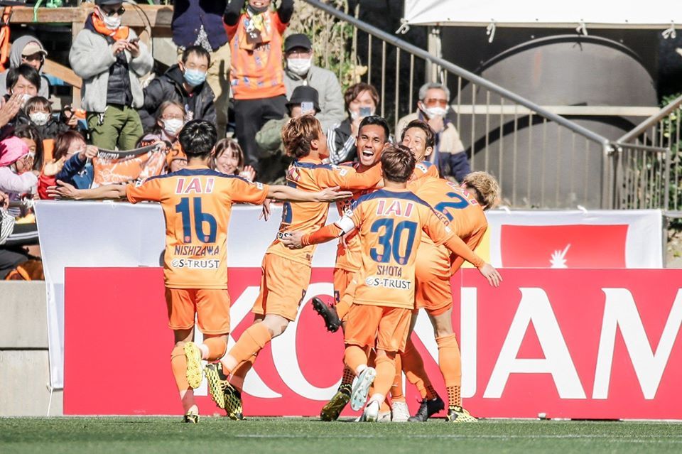 ธีรศิลป์ แดงดา