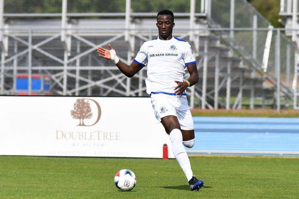 ปาเป้ อับดุลลาย