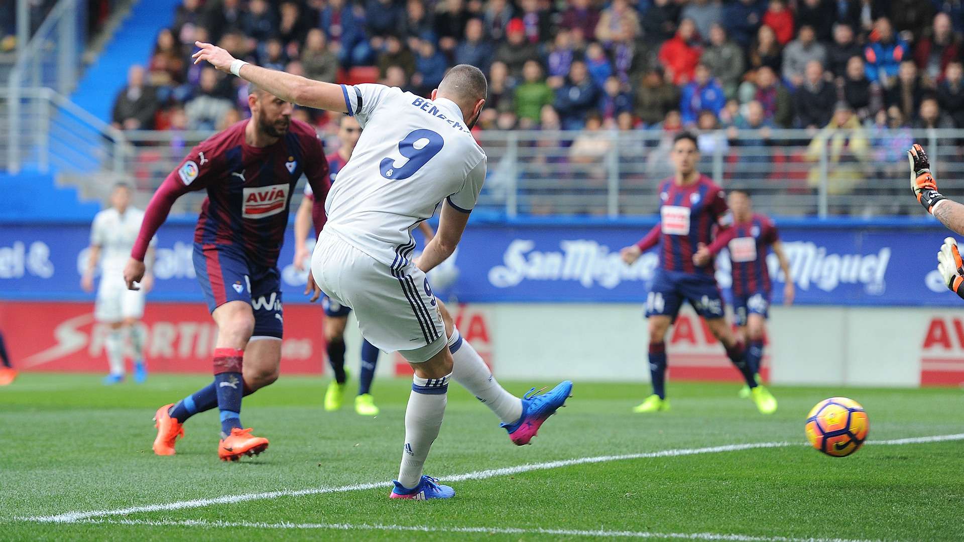 Karim Benzema Eibar Real Madrid LaLiga 04032017