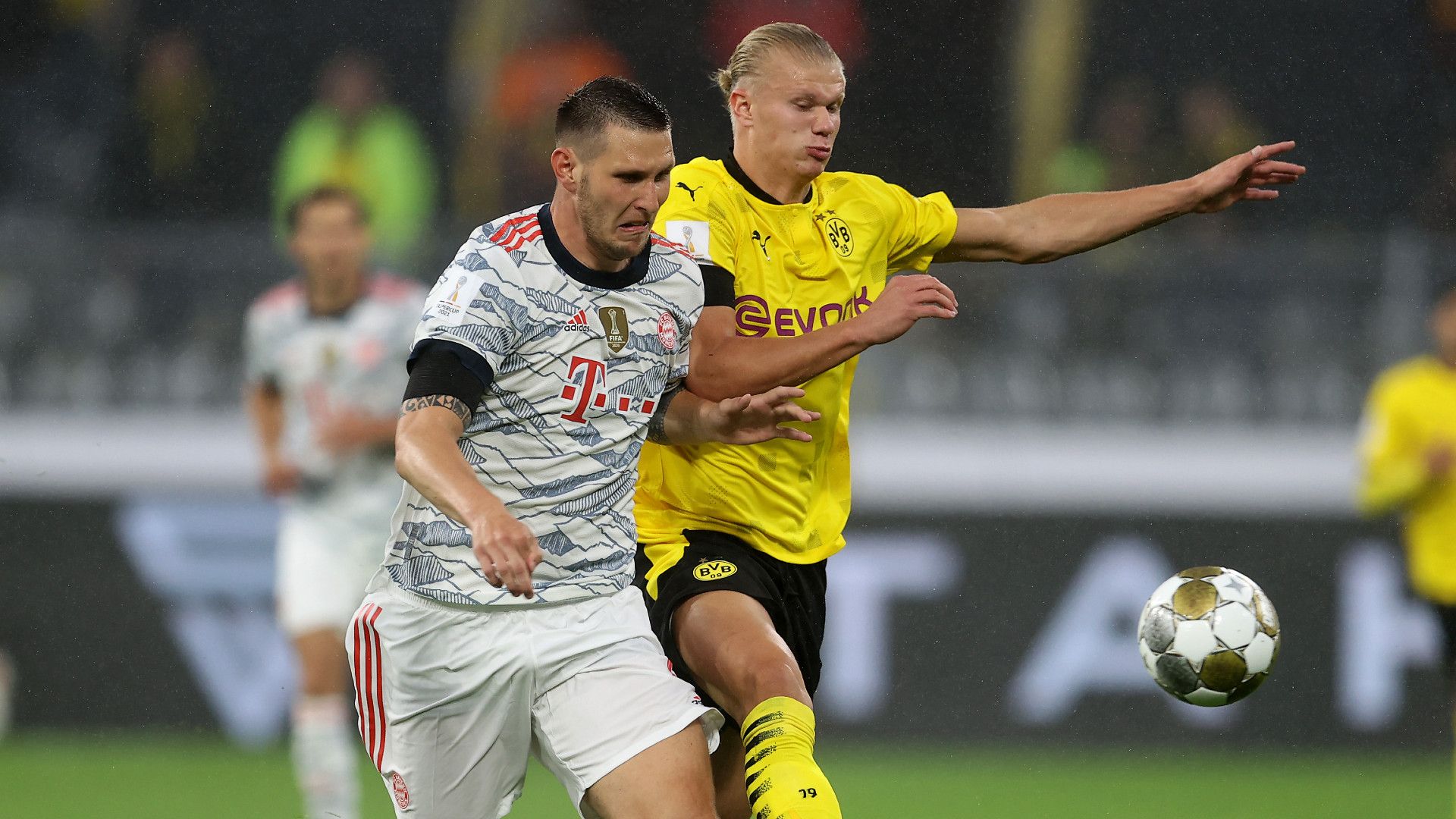 NIKLAS SÜLE BAYERN MÜNCHEN ERLING HAALAND BORUSSIA DORTMUND SUPERCUP 17082021