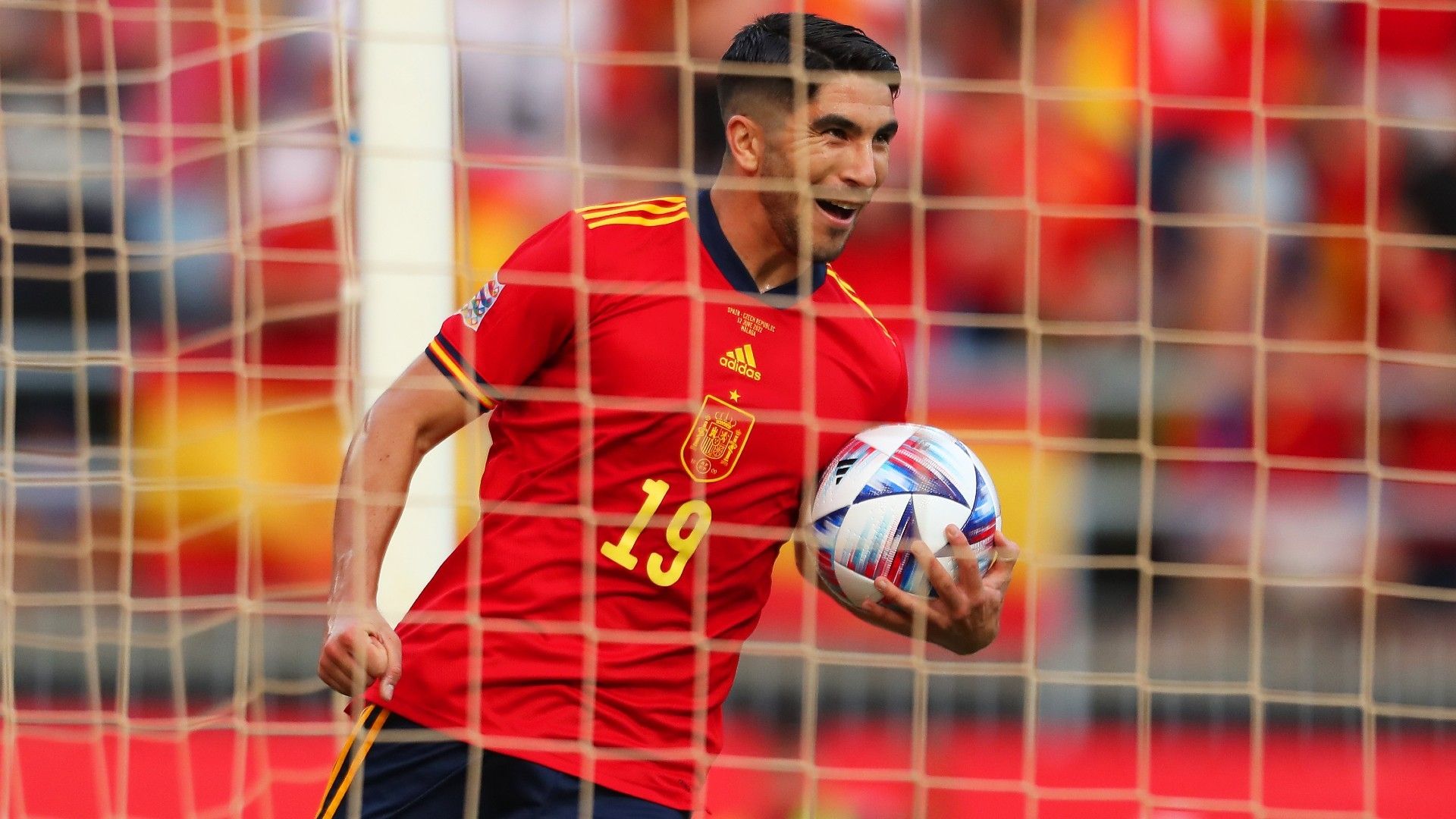 Carlos Soler of Spain 
