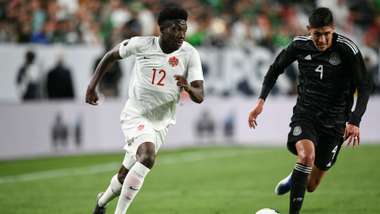 Alphonso Davies Canadá