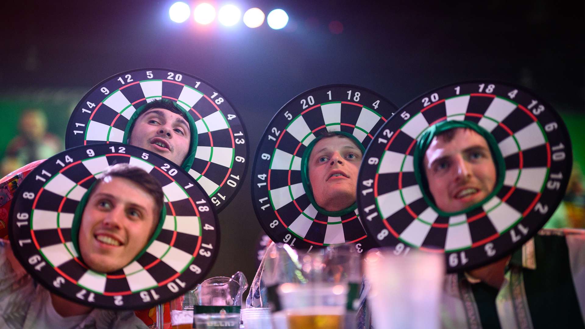 darts pdc fans supporters