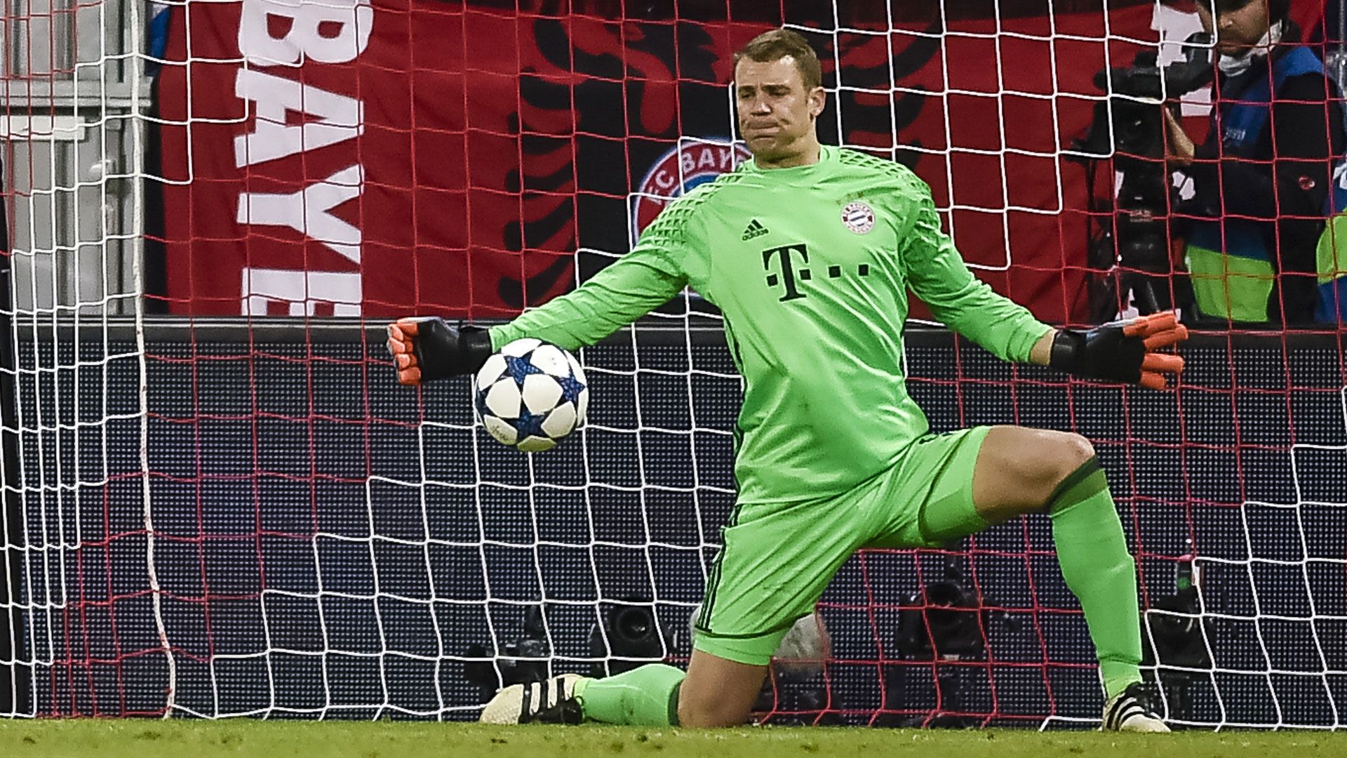 Manuel Neuer Bayern München 12042017