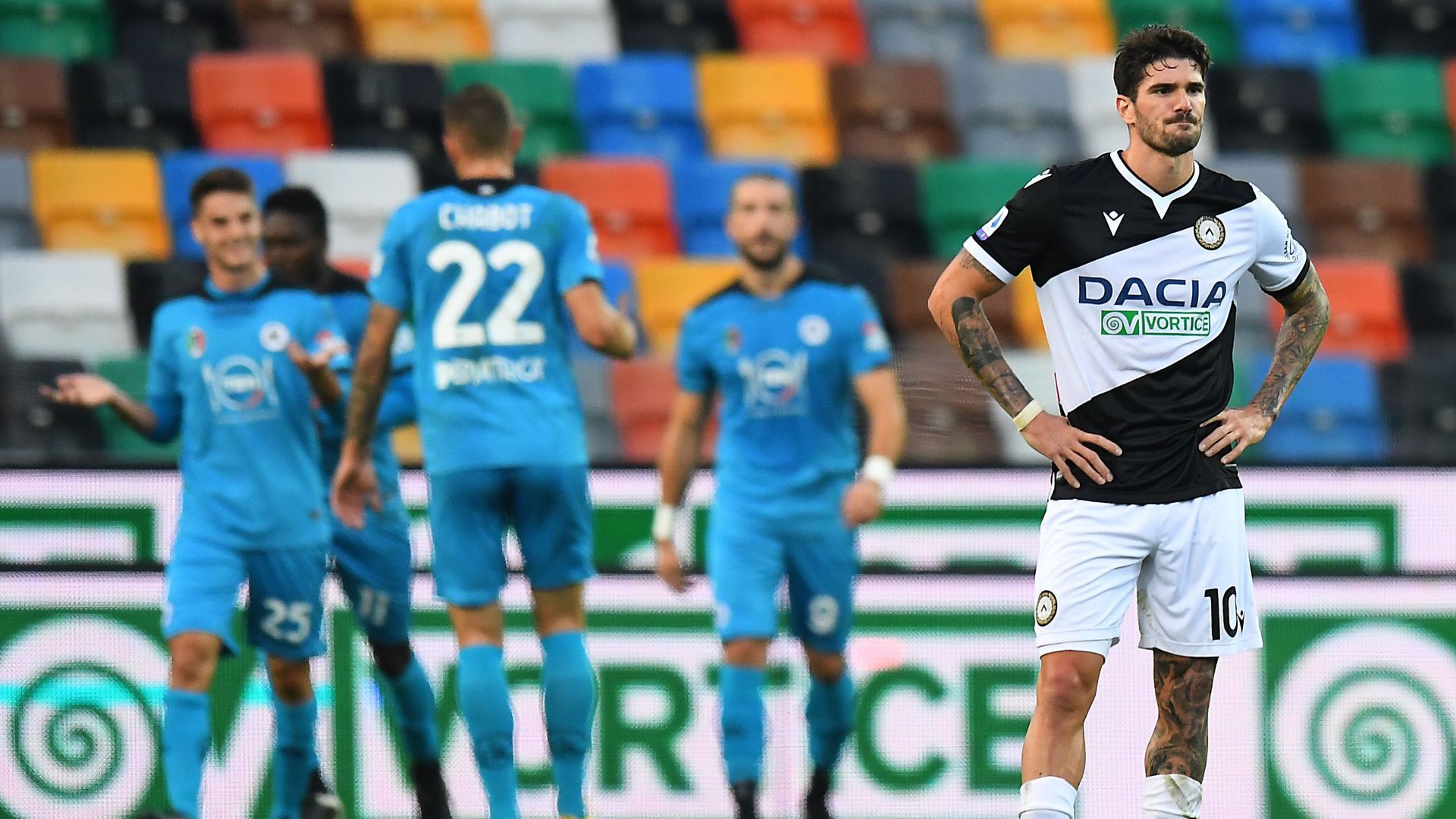 Spezia players celebrating Udinese Spezia Serie A