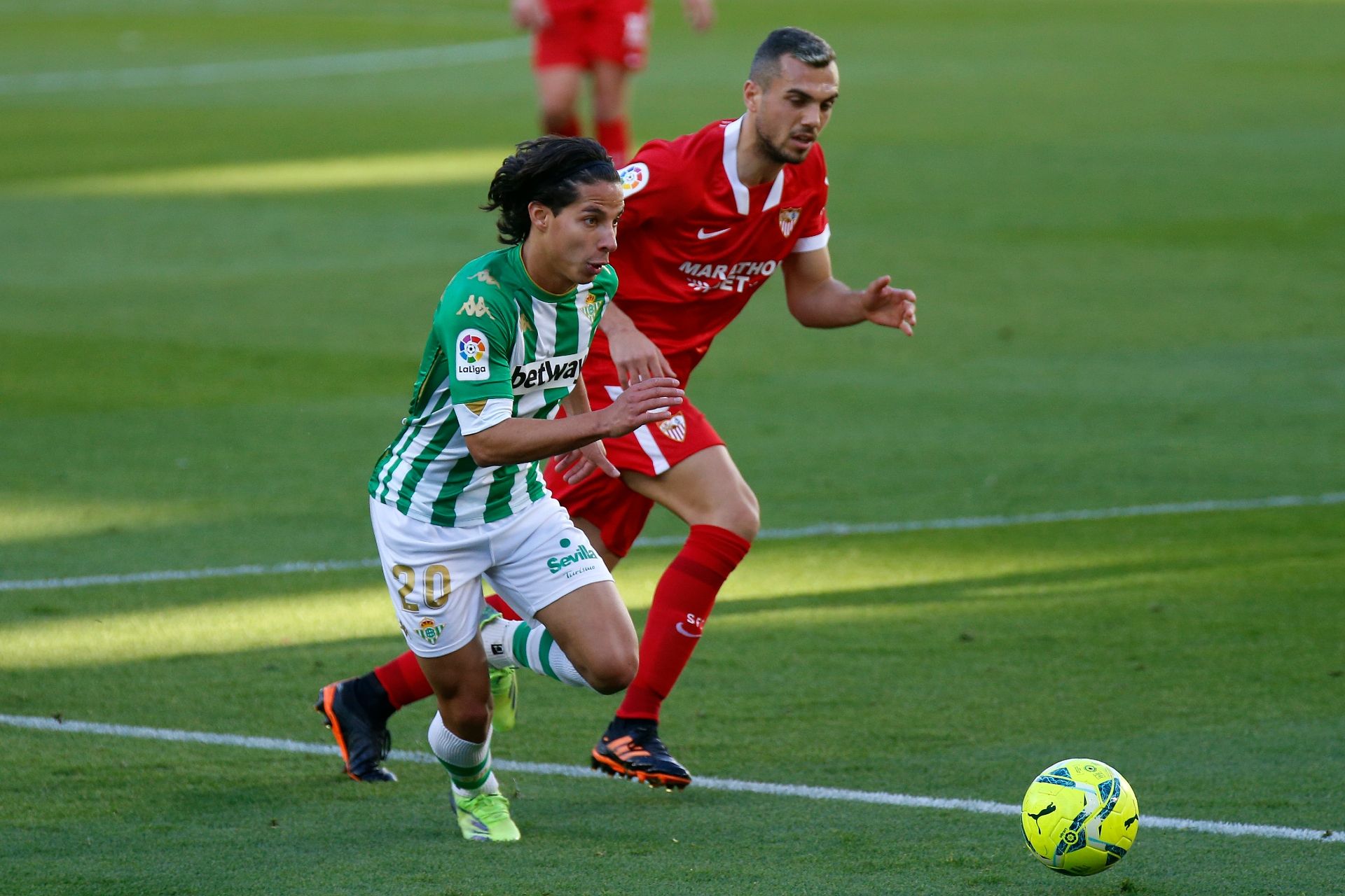 Diego Lainez Real Betis vs Sevilla 2021