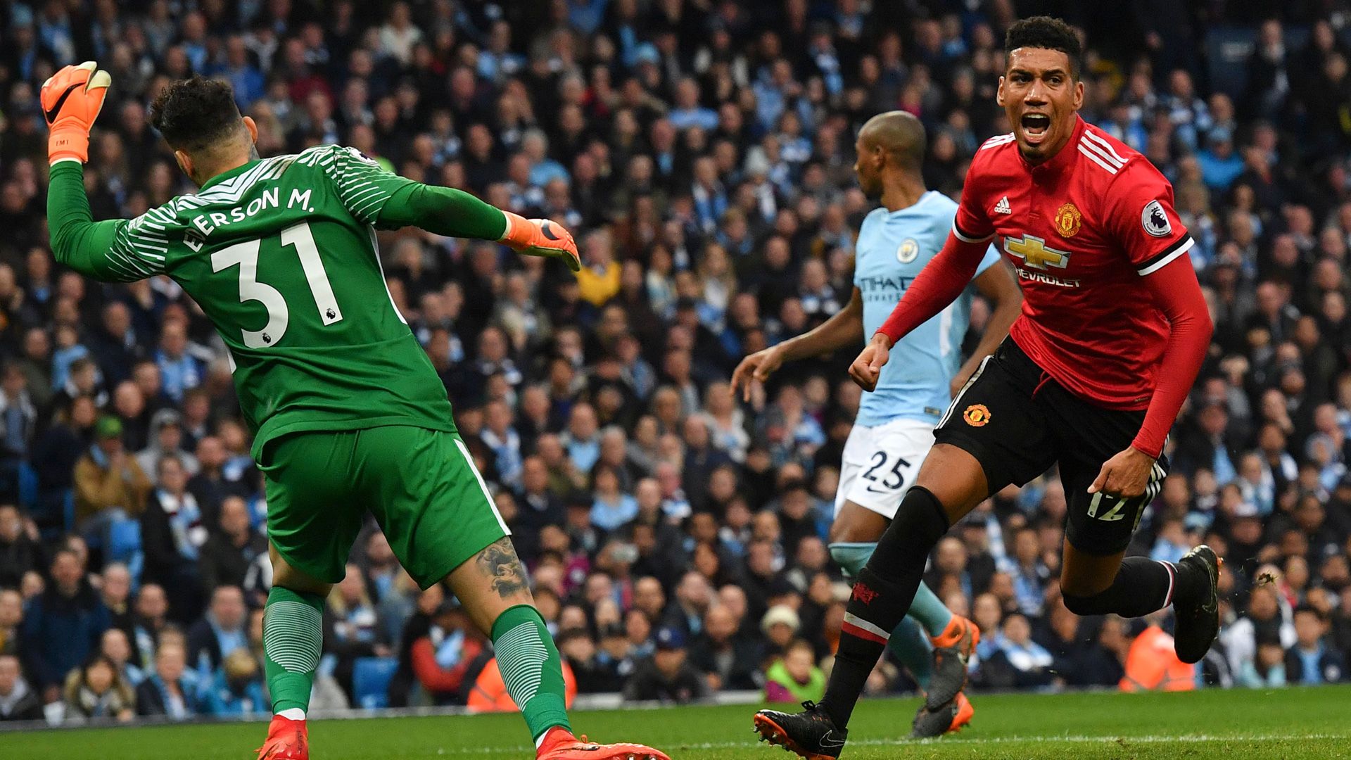 Smalling ederson city united 07042018