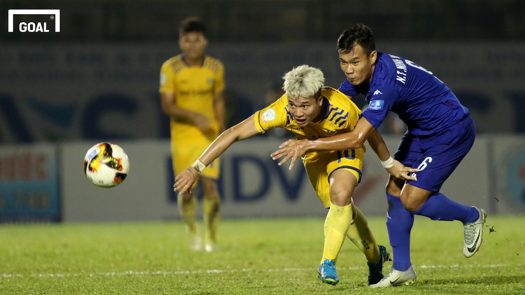 B.Bình Dương SLNA Chung kết lượt đi Cúp Quốc gia 2017