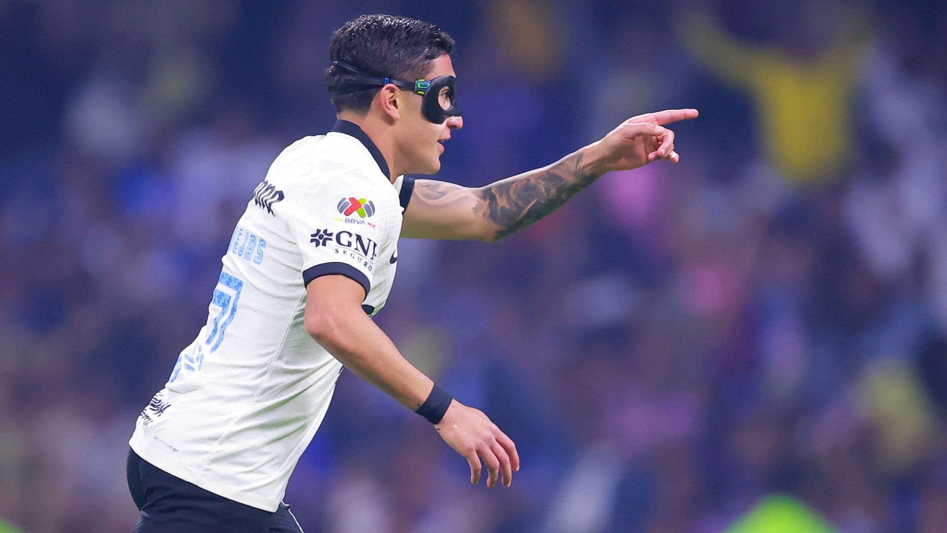 Alejandro Zendejas anota doblete en el Clásico Joven