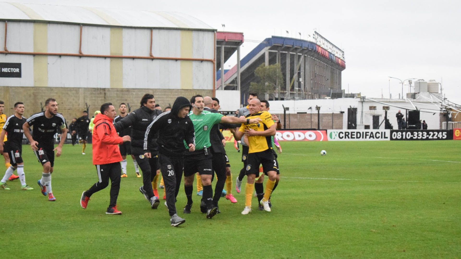 Riestra Comunicaciones Primera B 300717