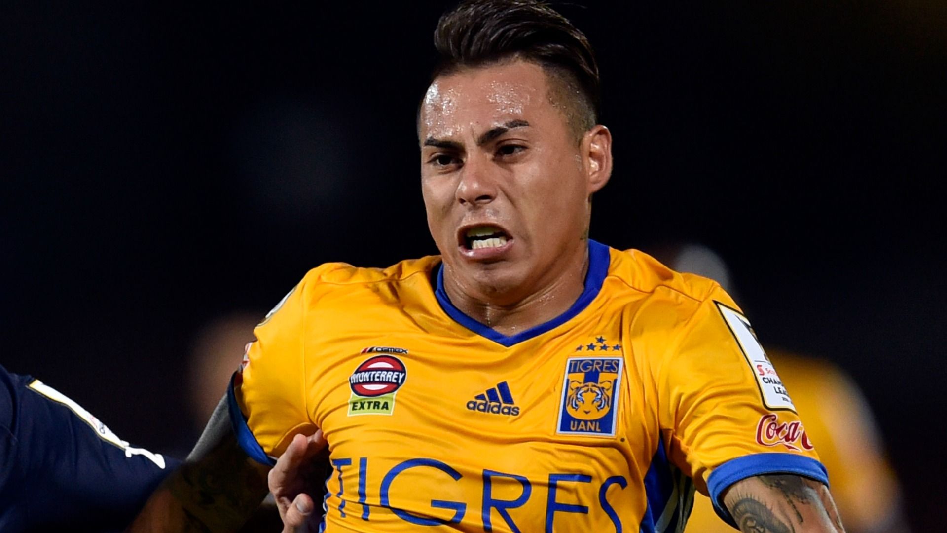 Eduardo Vargas Tigres Pumas 010317