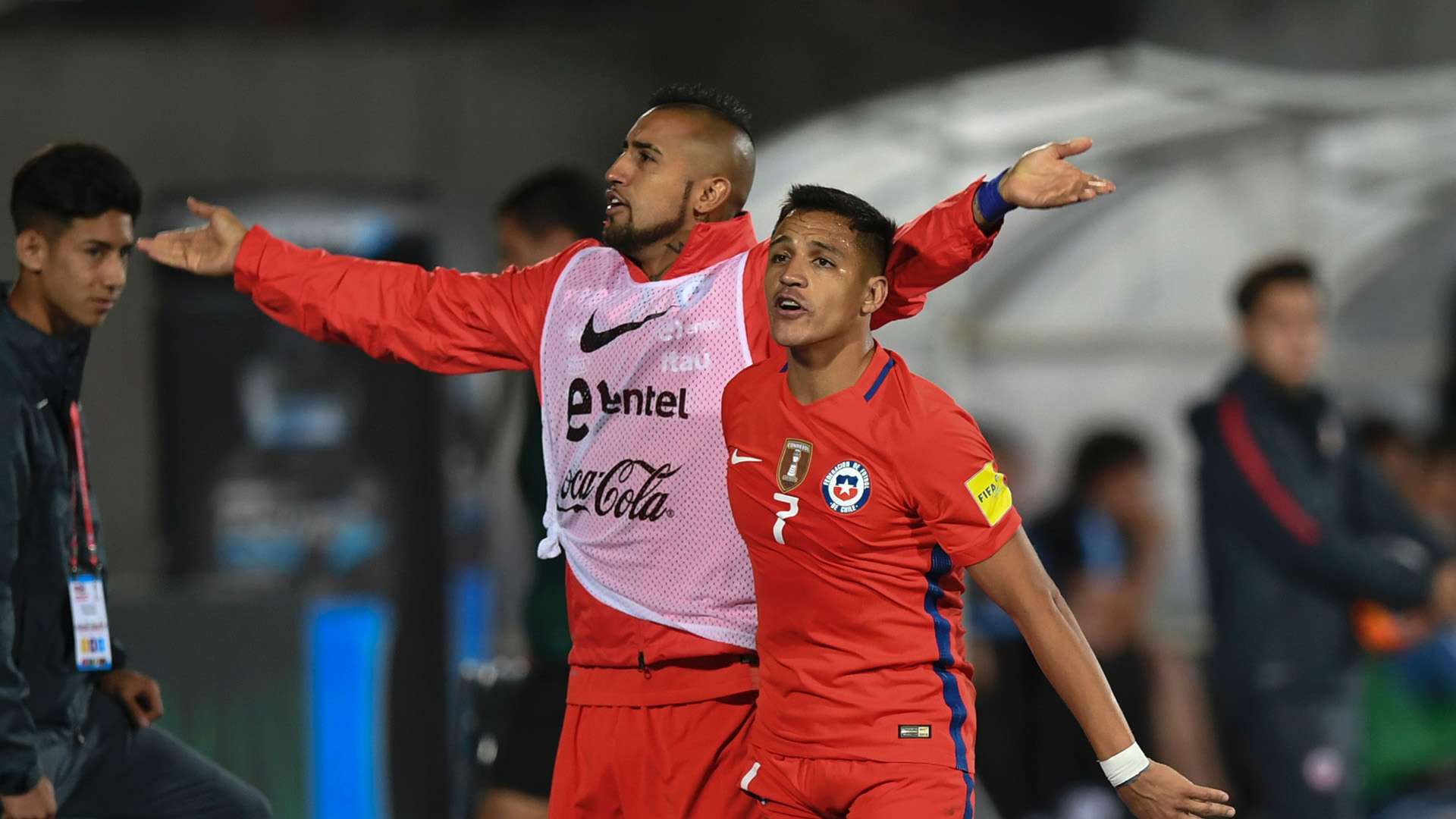 Alexis Sanchez Arturo Vidal Chile 14022017