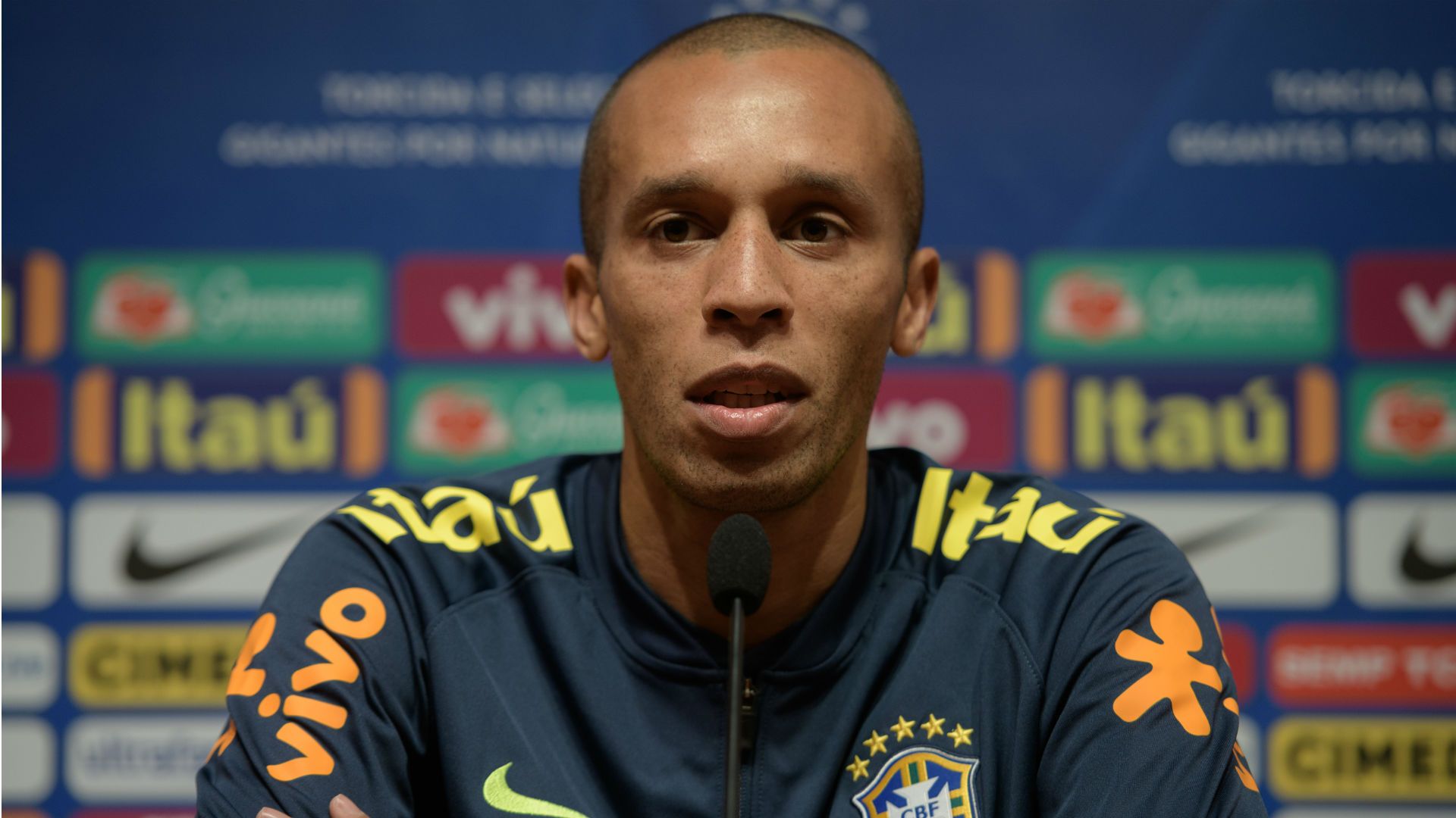 Miranda Seleção 20 03 2019