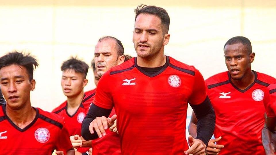 CLB TP.HCM 1-2 HAGL. Highlights CLB TP.HCM 1-2 HAGL. HAGL trụ hạng. HLV Chung Hae-seong. HLV Chung Hae Seong gia hạn hợp đồng. Trực tiếp bóng đá. V.League 2019. TP.HCM vs HAGL. Link xem HAGL. Xem HAGL kênh nào. CLB Bóng đá Thành Phố Hồ Chí Minh. CLB TP.HCM. V.League. Trực tiếp V.League. Lịch thi đấu V.League. Bảng xếp hạng V.League.