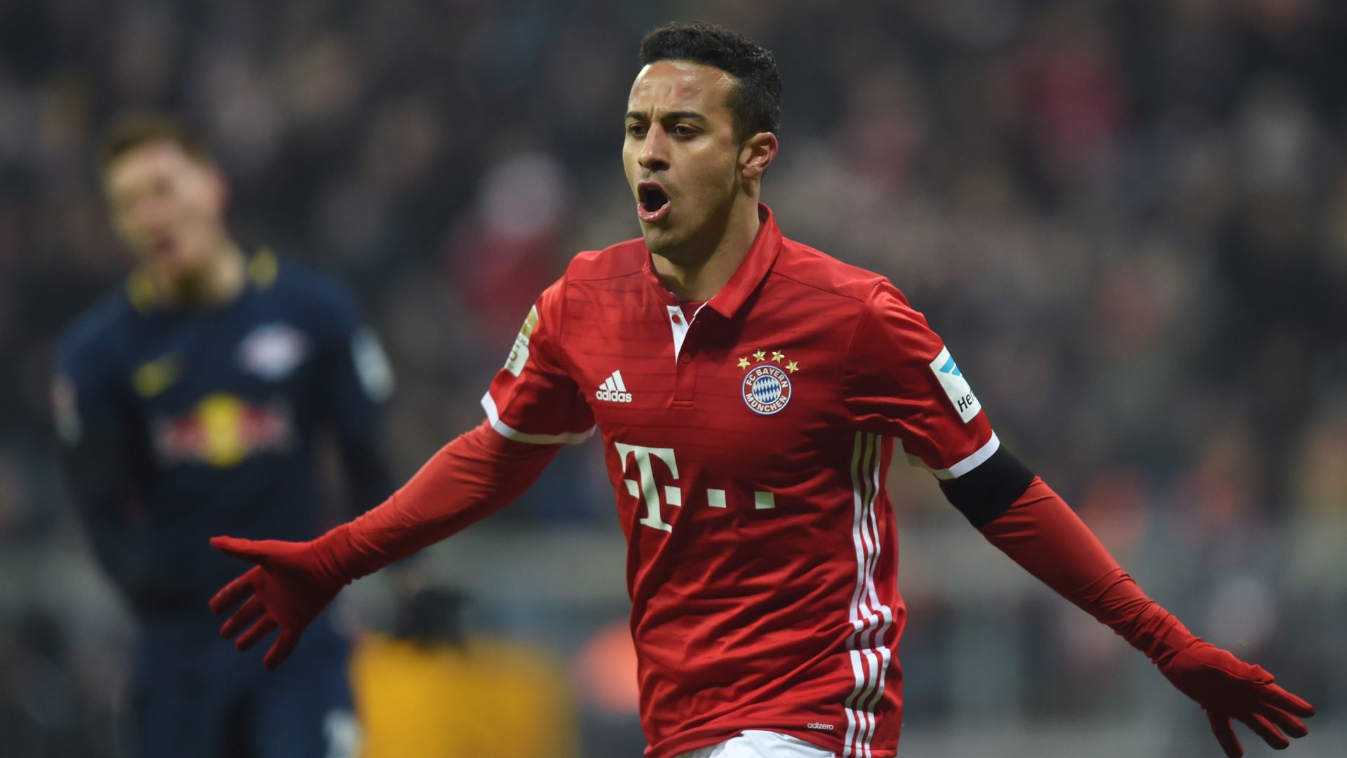 Thiago Bayern München RB Leipzig Bundesliga 21122016