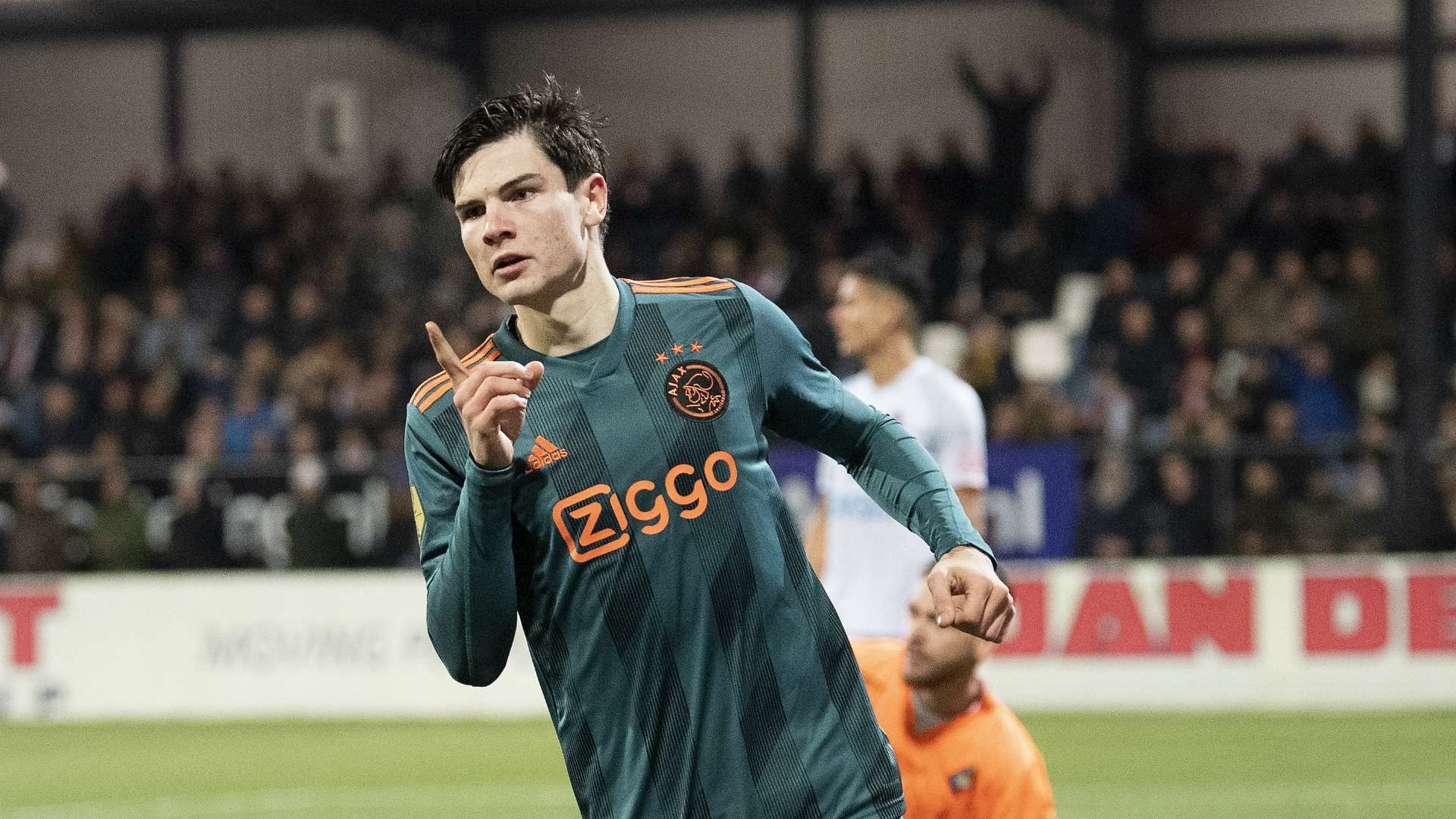 Jurgen Ekkelenkamp, Ajax, 12182019
