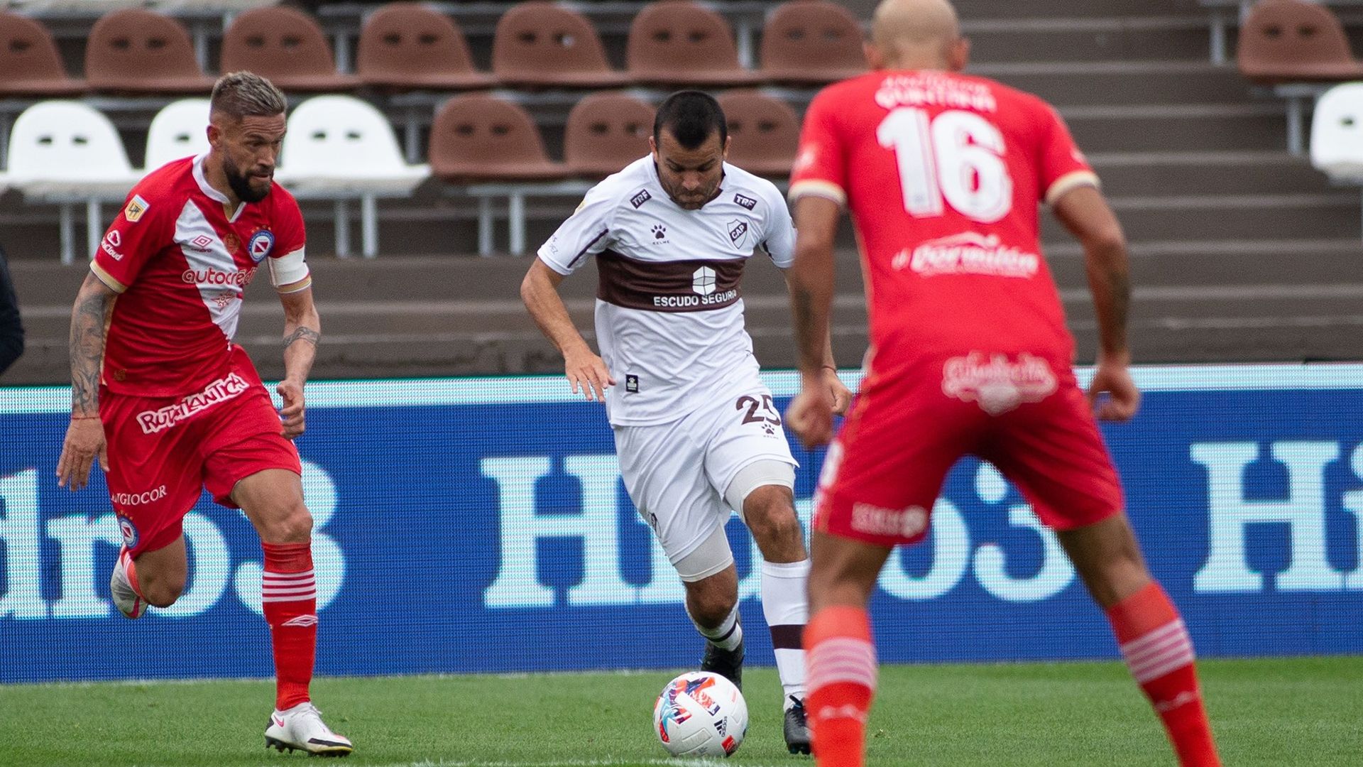 Facundo Curuchet Platense Argentinos Torneo Liga Profesional 19092021
