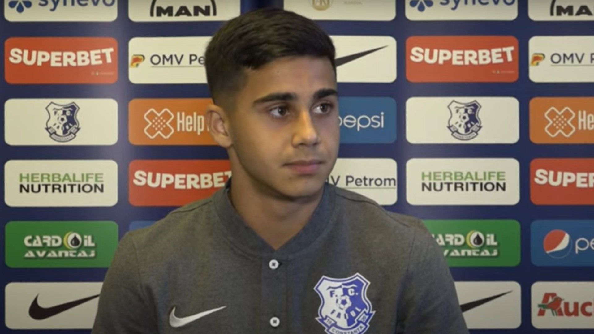 Enes Sali Romania Farul