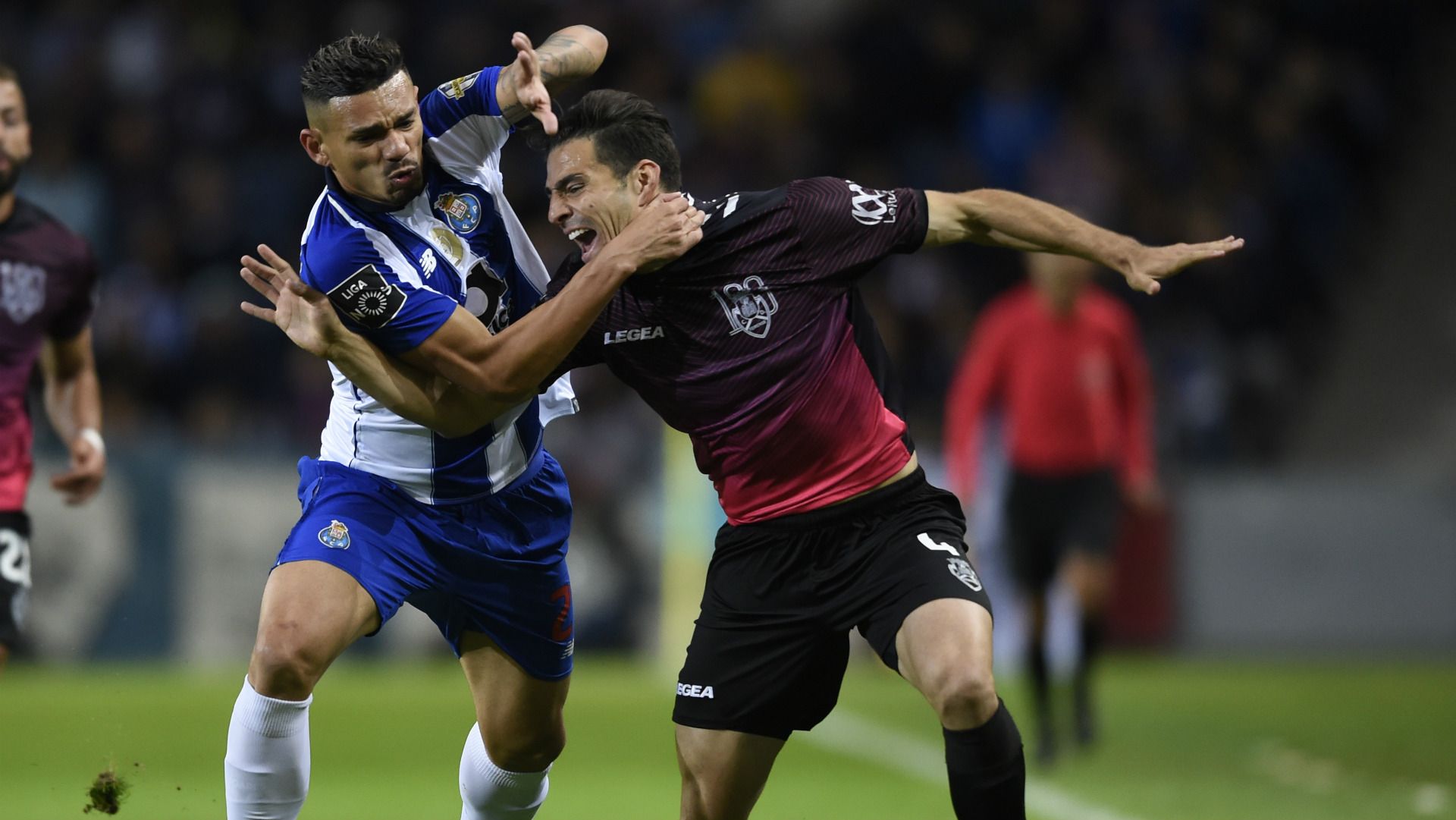 Antonio Briseno Feirense