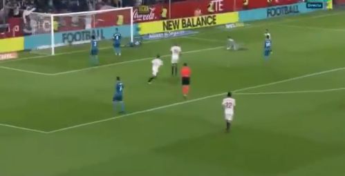 Secuencia gol Layún
