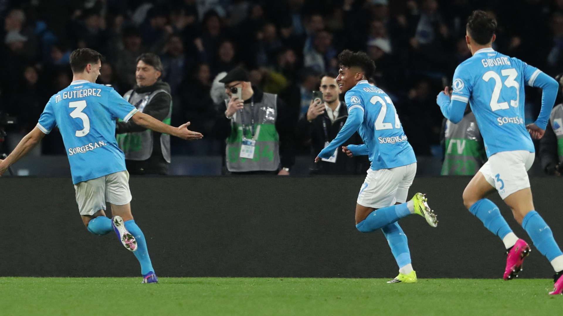 Alisson Santos esultanza